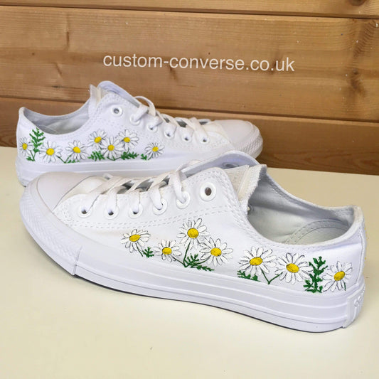 Daisies Low Top Converse custom trainers