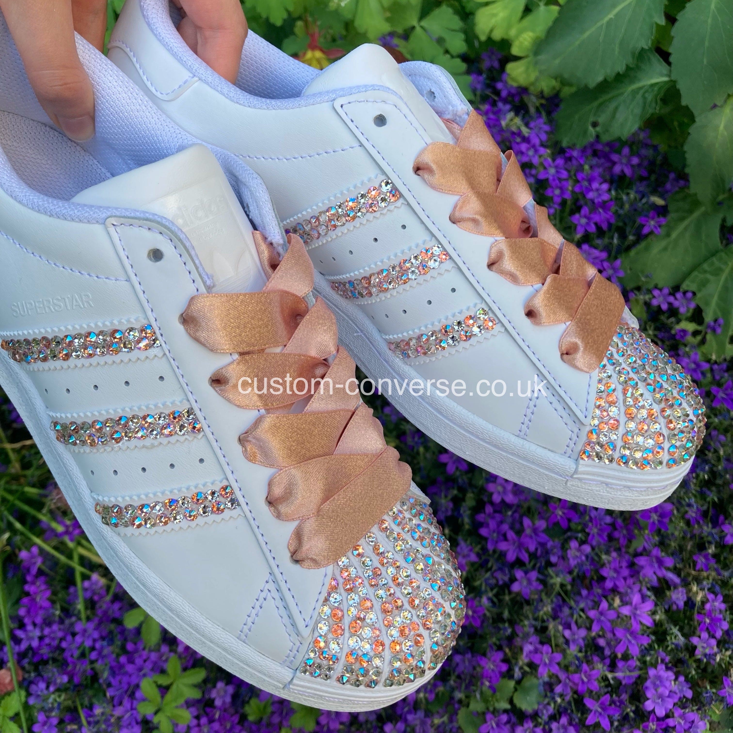 Adidas superstar vs outlet converse