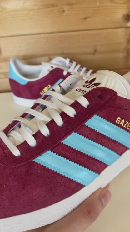 Claret and Blue Gazelle