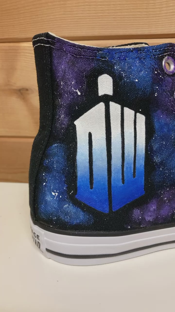 Converse deals tardis shoes