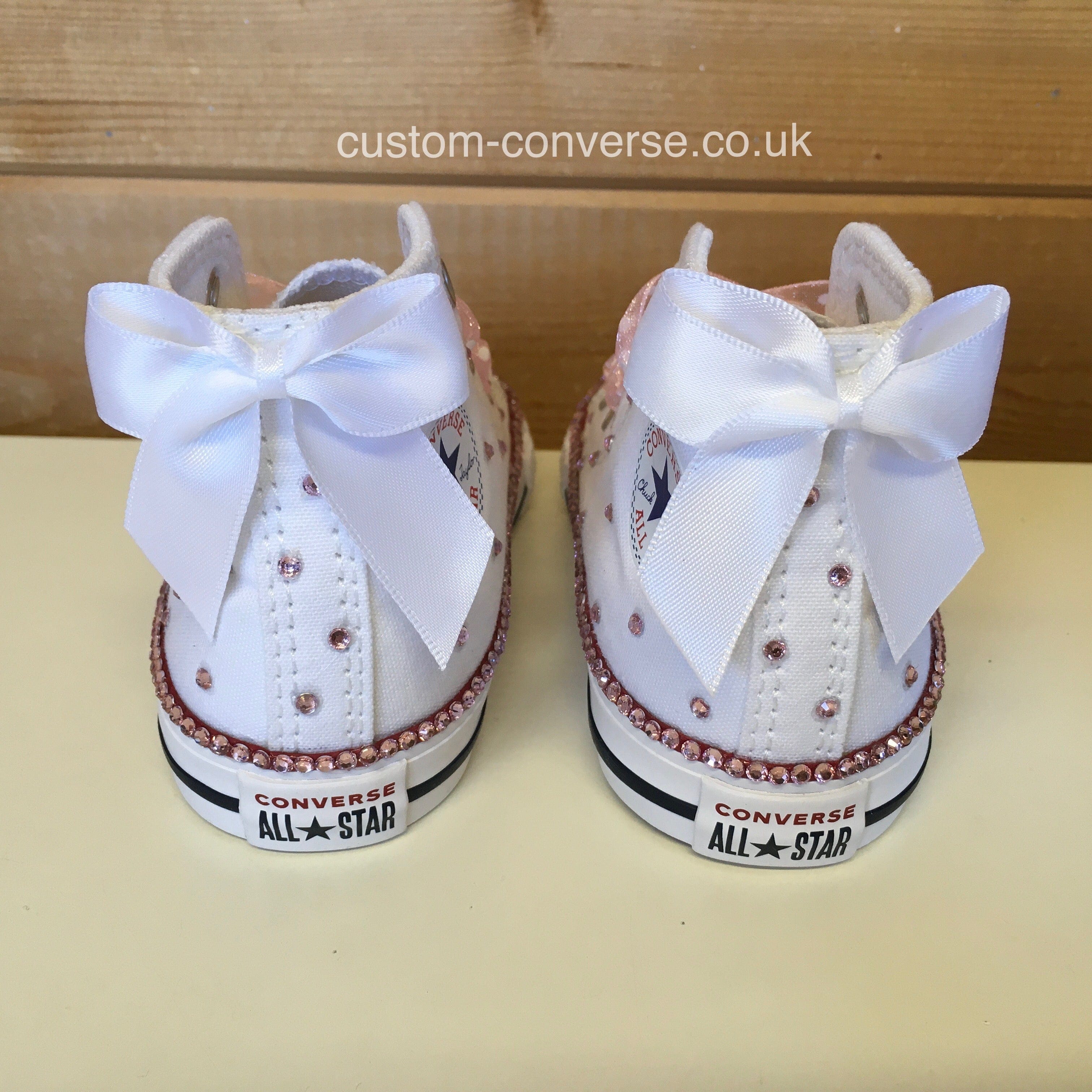 Baby girl online diamante converse