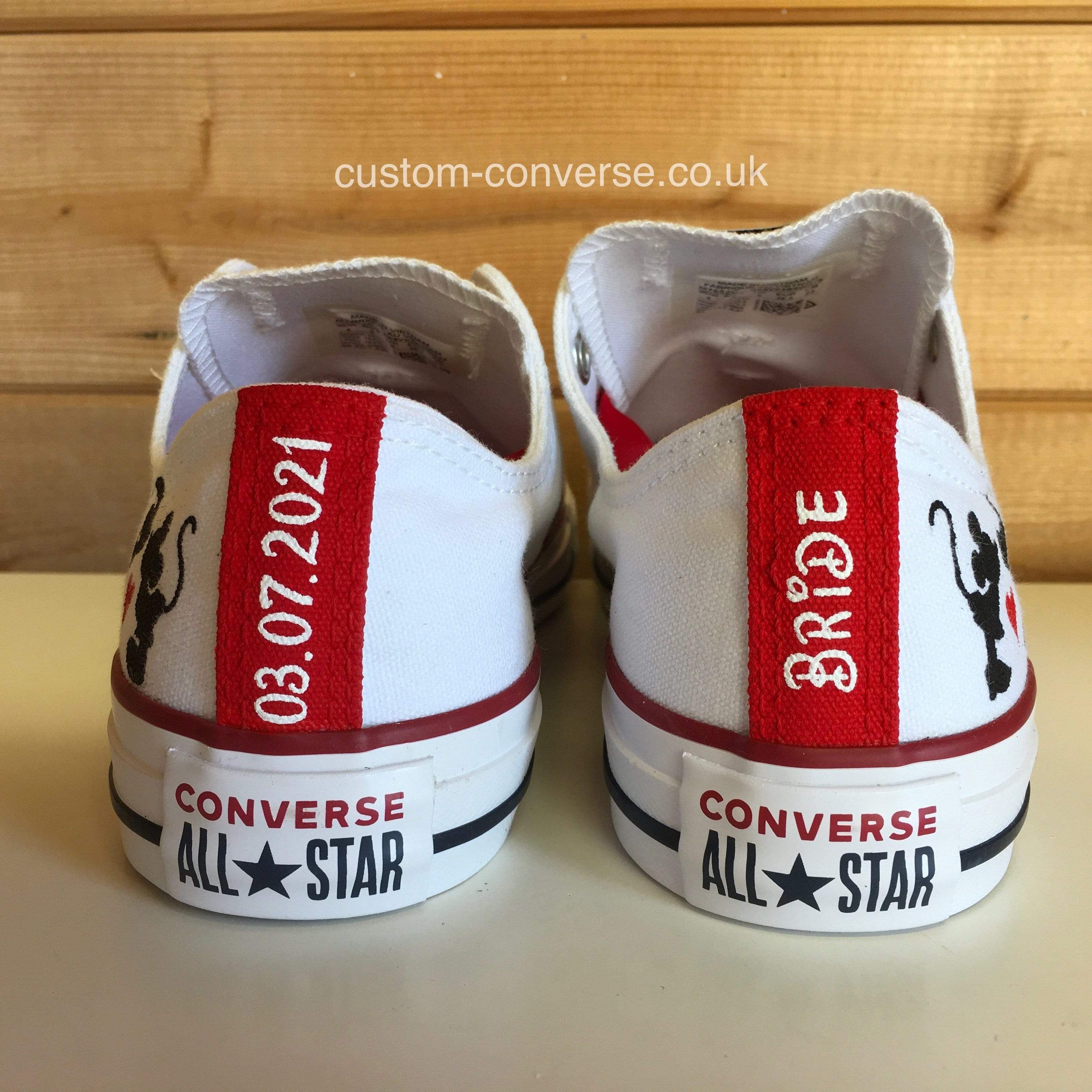 Minnie converse sale